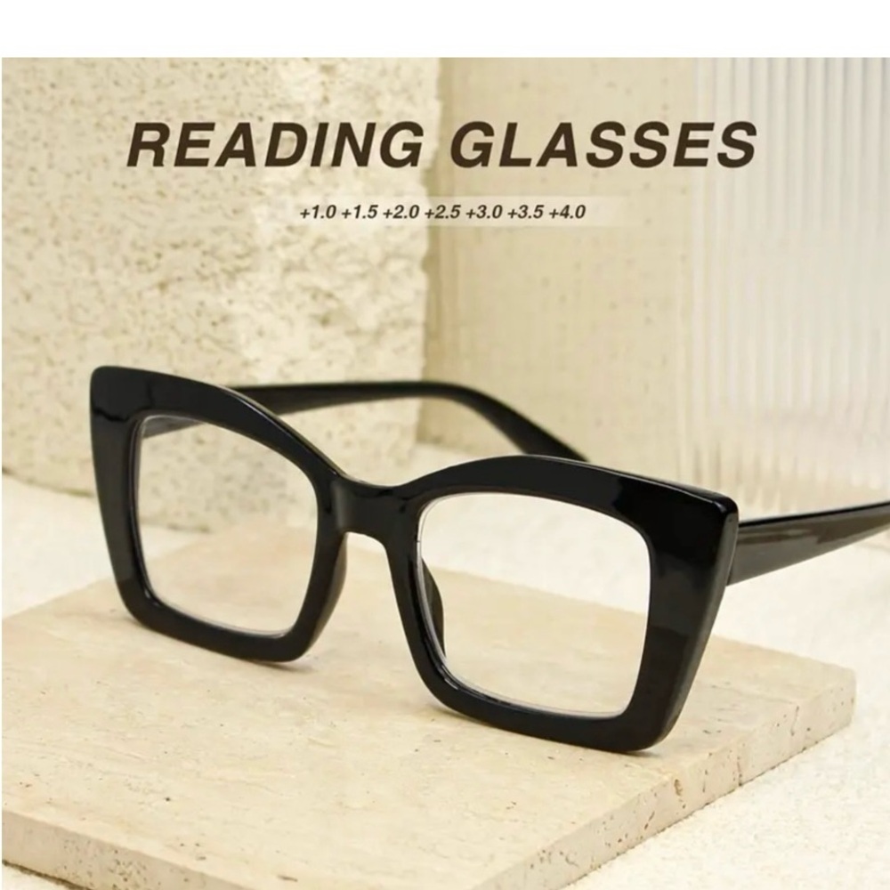 Elegant Black Reading Glasses
1.5 strength